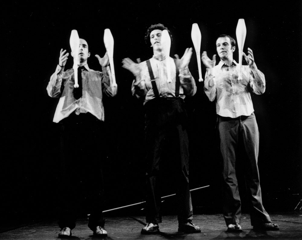Les Objets Volants: Impers et Passes